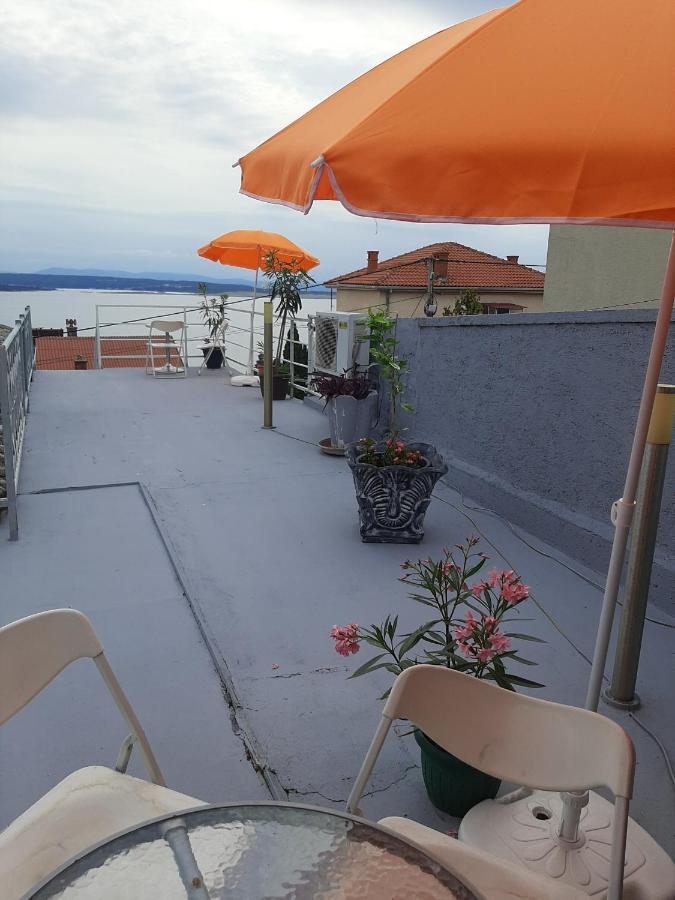 App Borna Apartment Crikvenica Exterior photo